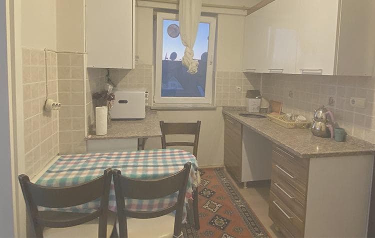 Çanakkale Kız Apart ortak mutfak, deniz manzaralı
